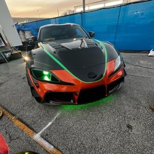 Meet your Posher, Christian